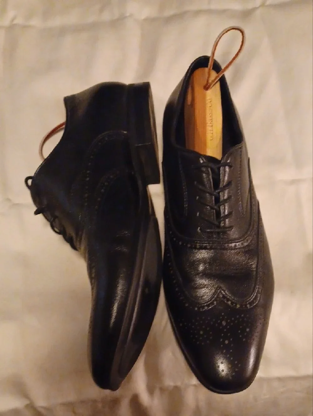 Kenneth Cole Black Leather Brogue Derby Oxfords